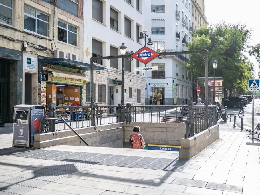 Apartamento A 2 Minutos De Lavapies, Madrid Lägenhet Exteriör bild