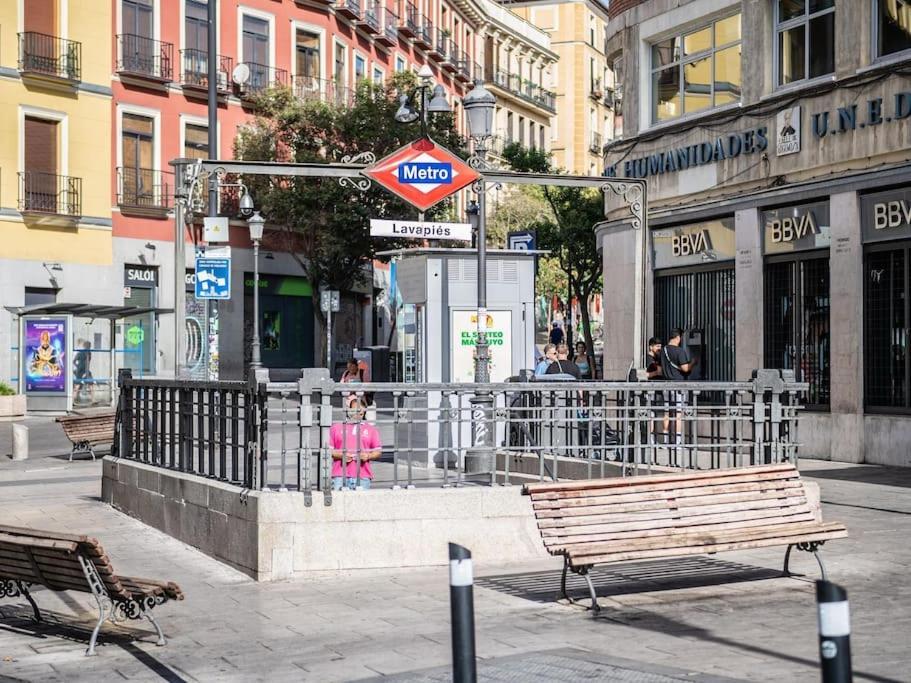 Apartamento A 2 Minutos De Lavapies, Madrid Lägenhet Exteriör bild