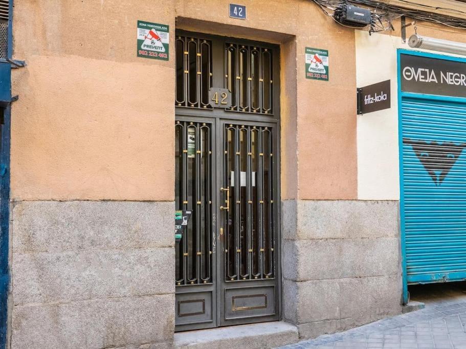 Apartamento A 2 Minutos De Lavapies, Madrid Lägenhet Exteriör bild